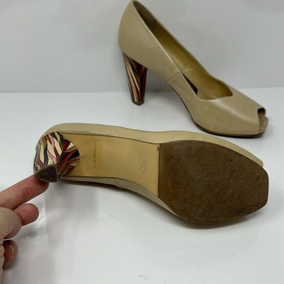 Women’s Peter Kaiser heels 5 1/2 - Picture 4 of 5
